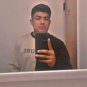 Meet your Posher, Cesar